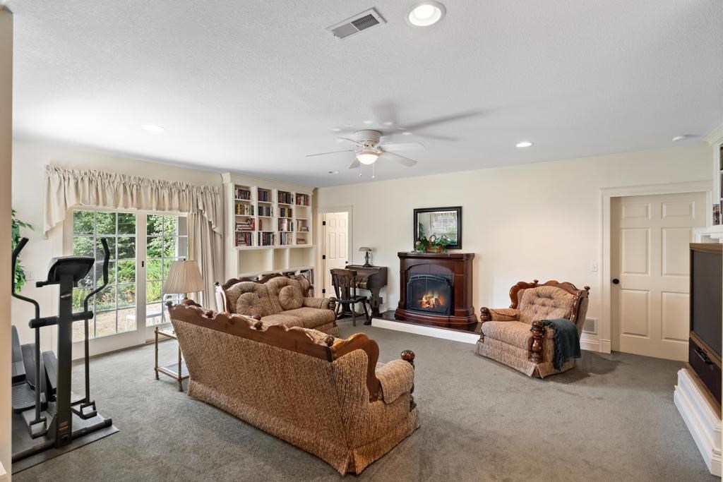 1051 Autumn Lane Petoskey MI 49770
