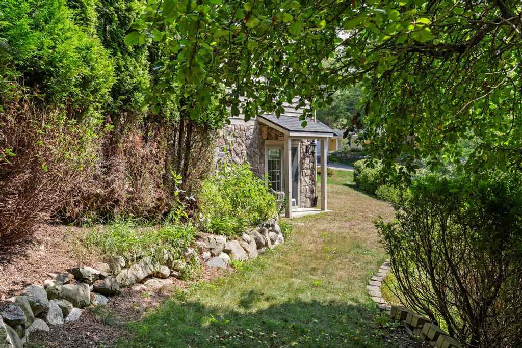 1051 Autumn Lane Petoskey MI 49770