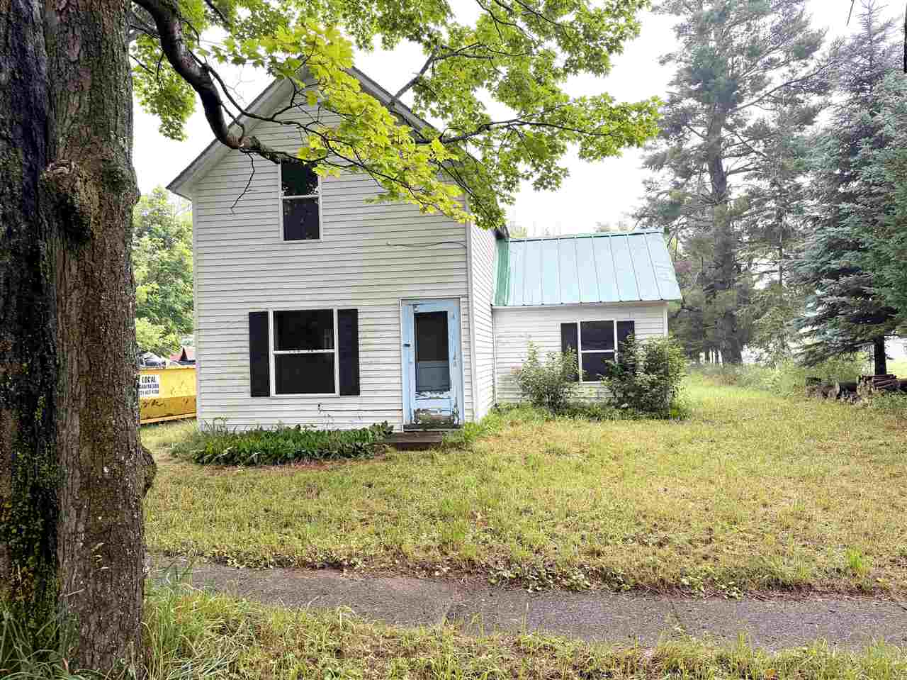 6262 W Edgar Street Pellston MI 49769