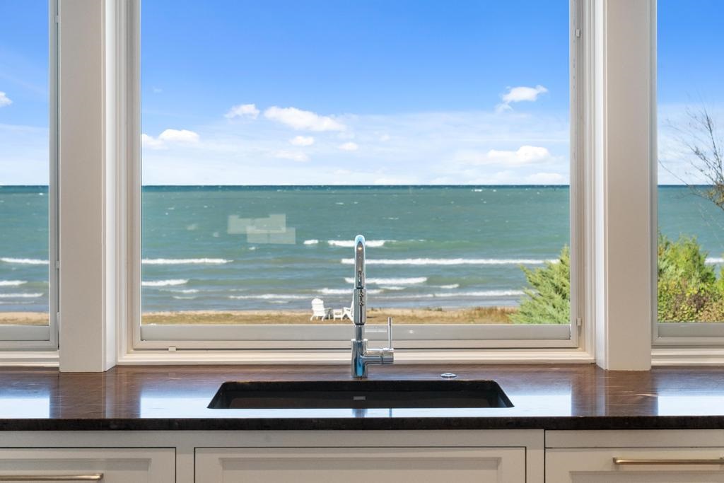 6709 E Wilderness Drive Mackinaw City MI 49701