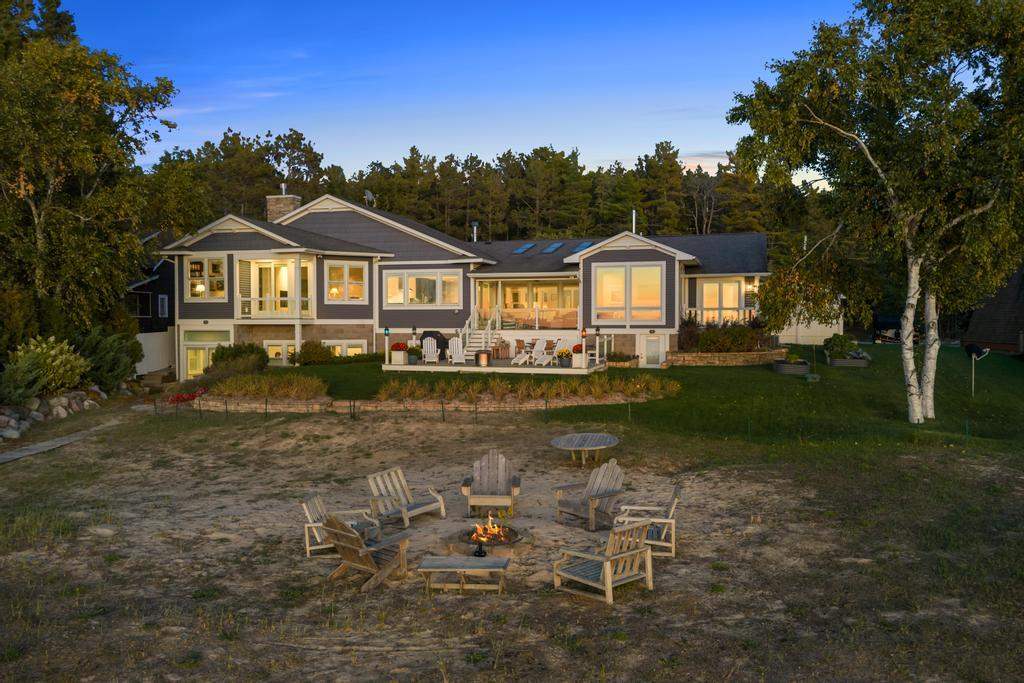 6709 E Wilderness Drive Mackinaw City MI 49701
