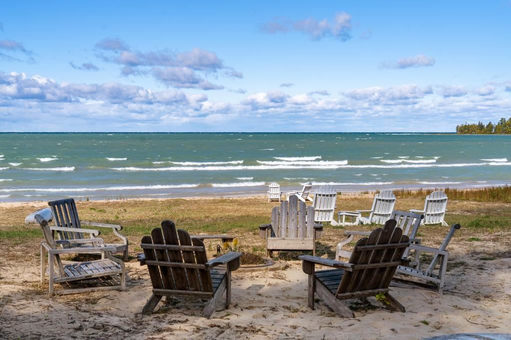 6709 E Wilderness Drive Mackinaw City MI 49701