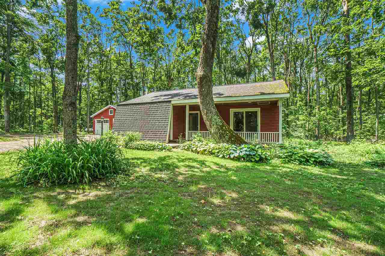 4268 Lightfoot Harbor Springs MI 49740
