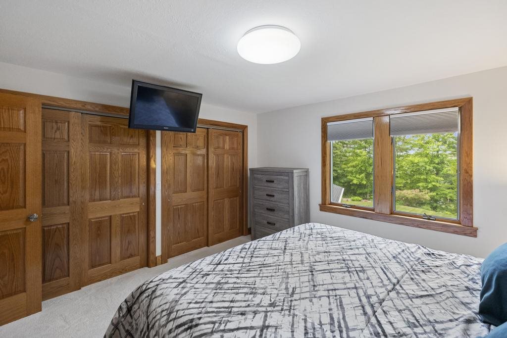 8715 Curtis Lane Petoskey MI 49770