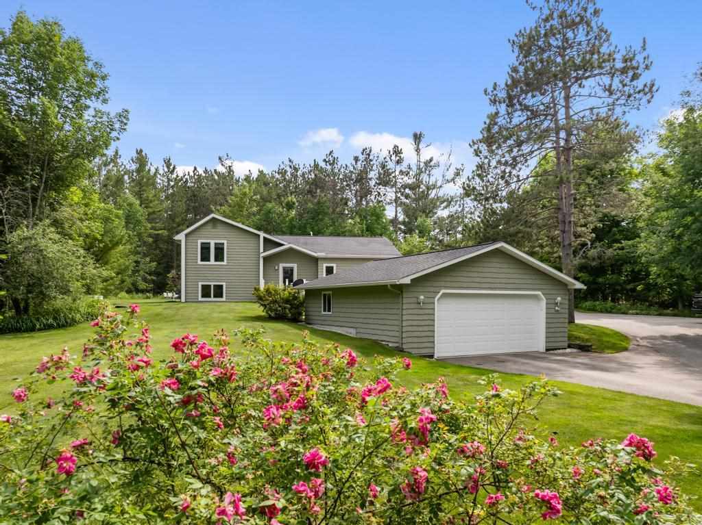 8715 Curtis Lane Petoskey MI 49770