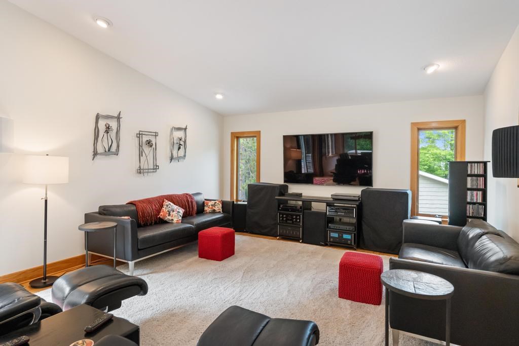 8715 Curtis Lane Petoskey MI 49770