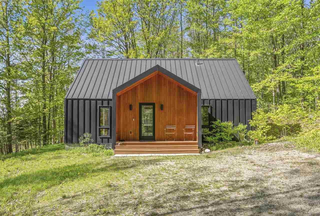 5091 Miles Road East Jordan MI 49727