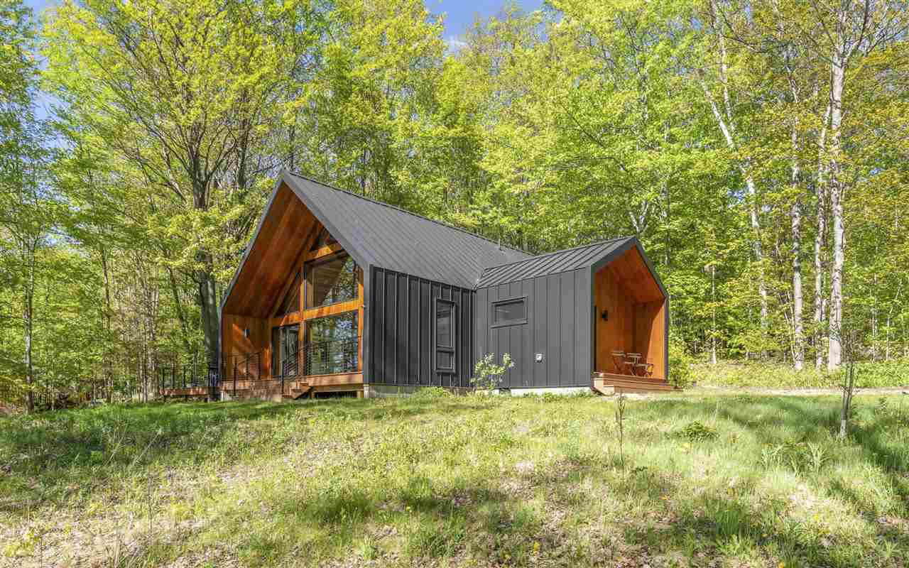 5091 Miles Road East Jordan MI 49727