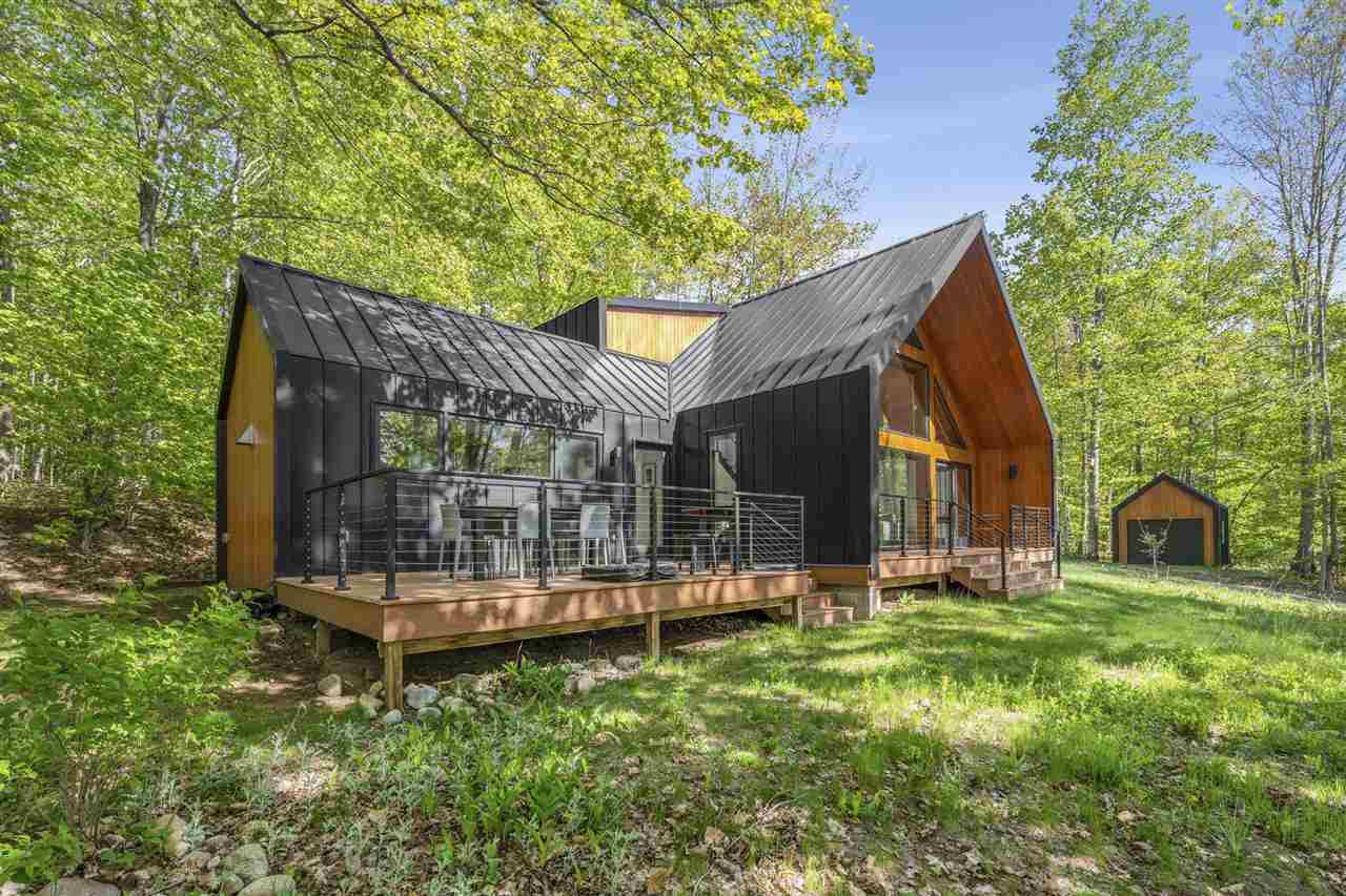 5091 Miles Road East Jordan MI 49727