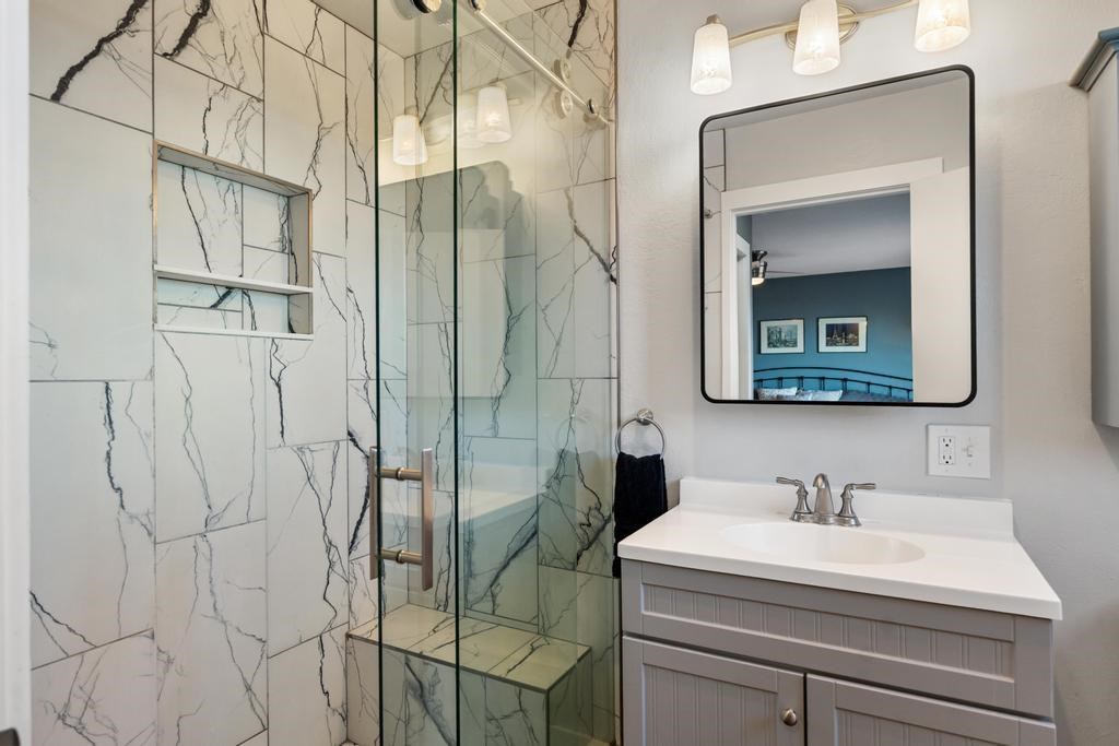 2353 Tor Lane Petoskey MI 49770