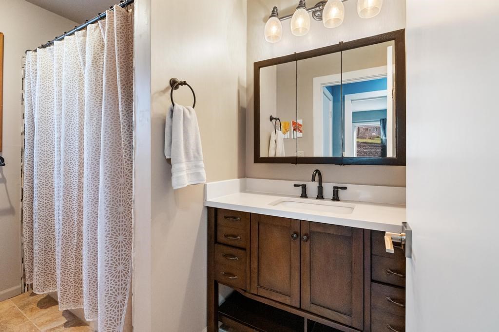 2353 Tor Lane Petoskey MI 49770