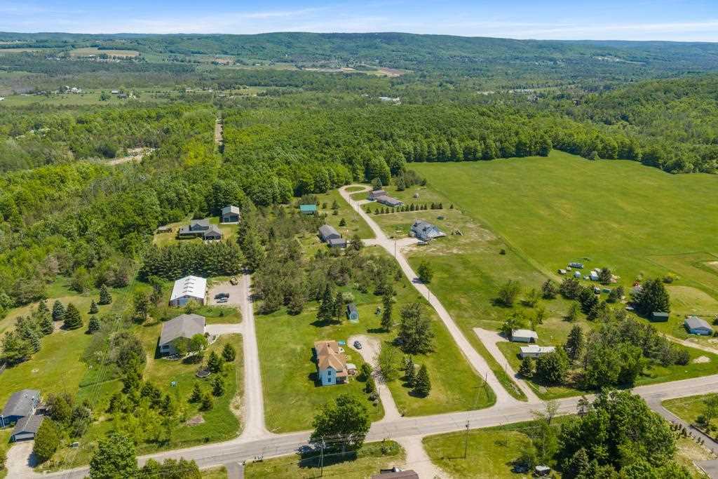 2523 Howard Road Petoskey MI 49740