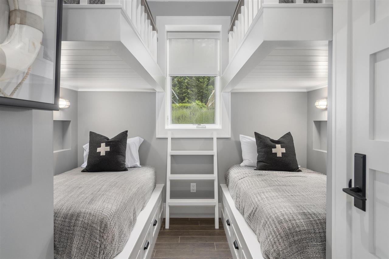 5901 Cincinnati Point Trail Petoskey MI 49770