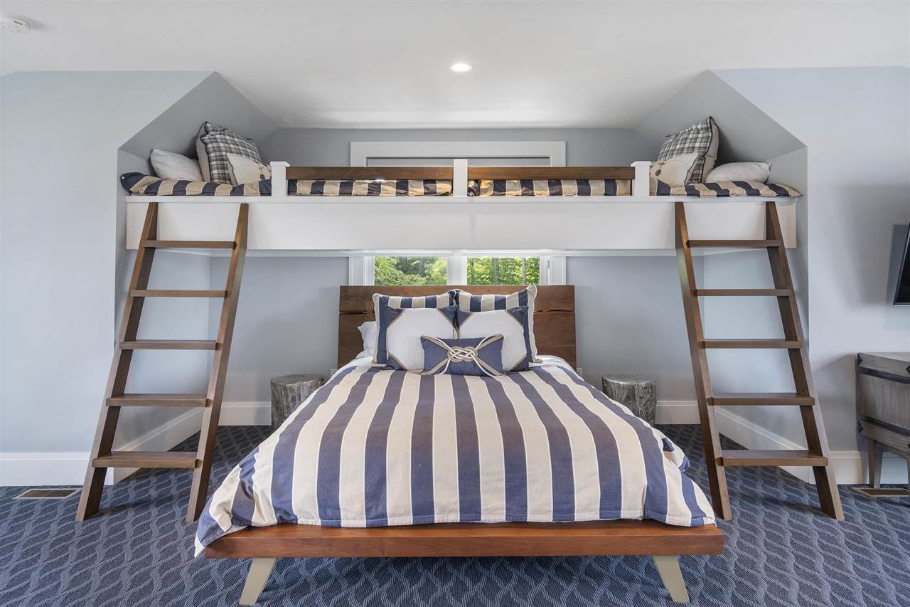 5901 Cincinnati Point Trail Petoskey MI 49770