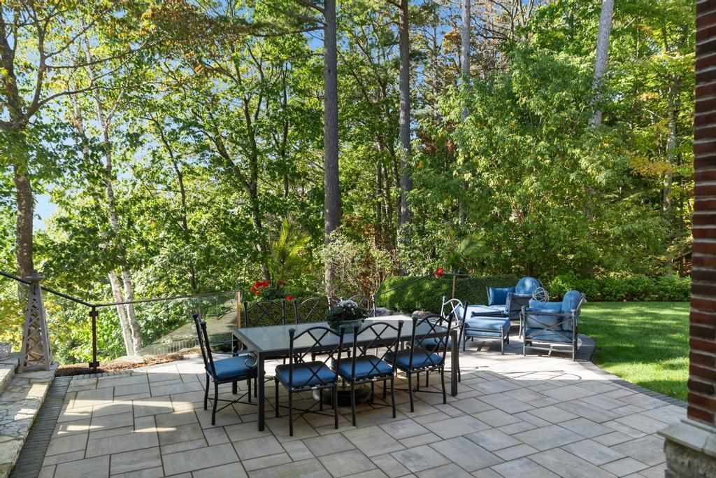 6028 Trillium Trail Harbor Springs MI 49740