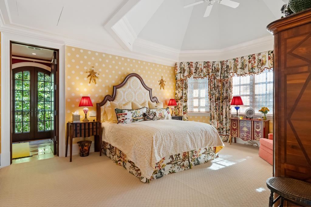 6028 Trillium Trail Harbor Springs MI 49740