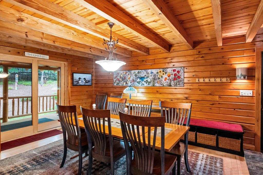 2645 Rosewood Lane Petoskey MI 49770