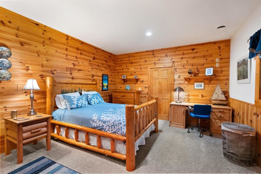 2645 Rosewood Lane Petoskey MI 49770
