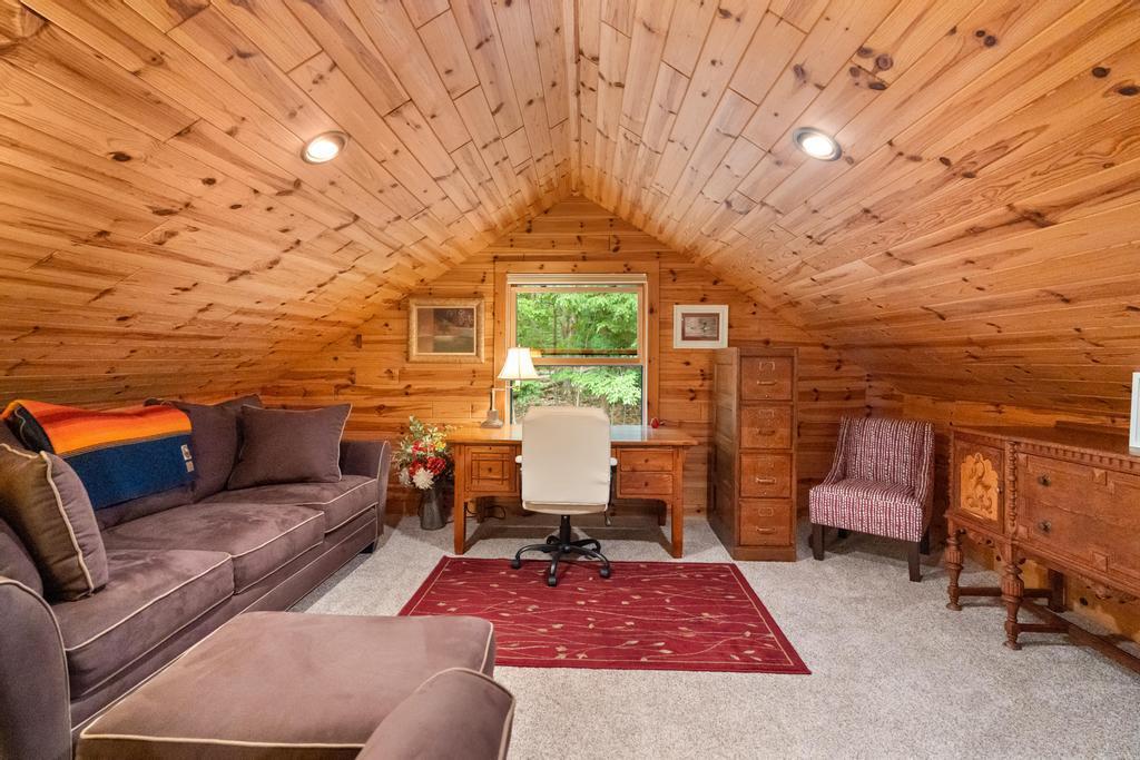 2645 Rosewood Lane Petoskey MI 49770