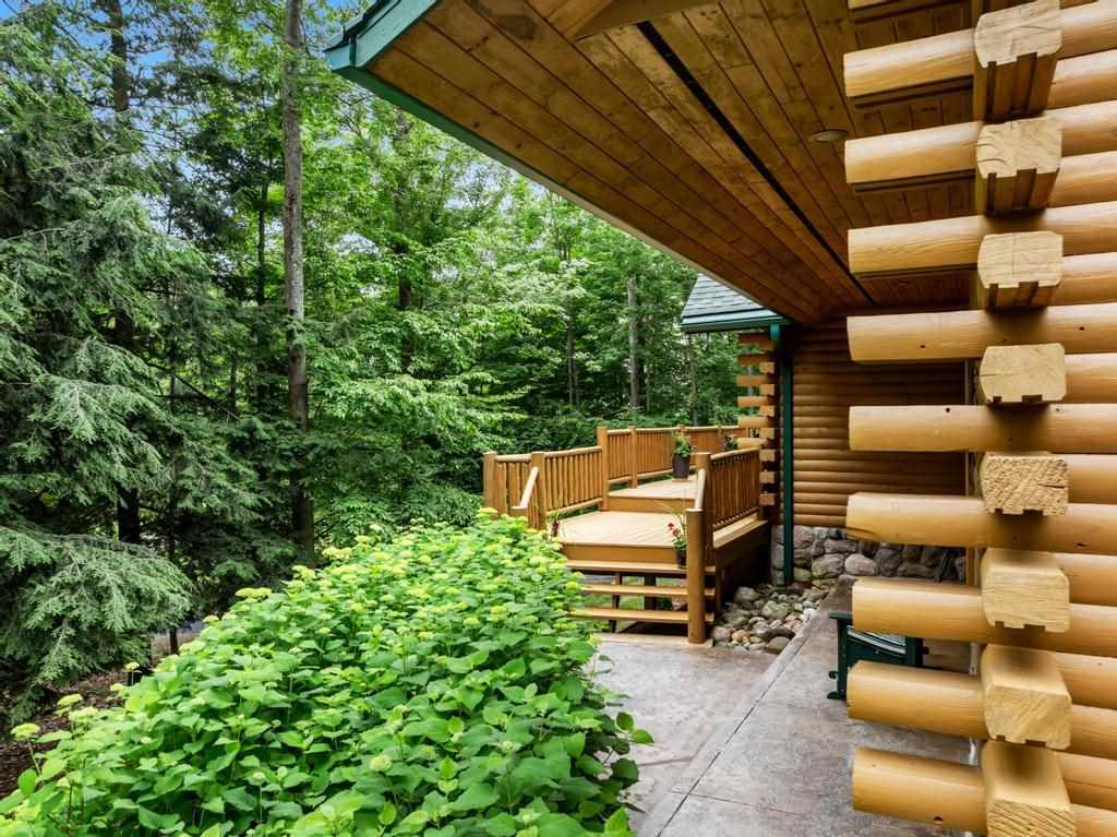 2645 Rosewood Lane Petoskey MI 49770