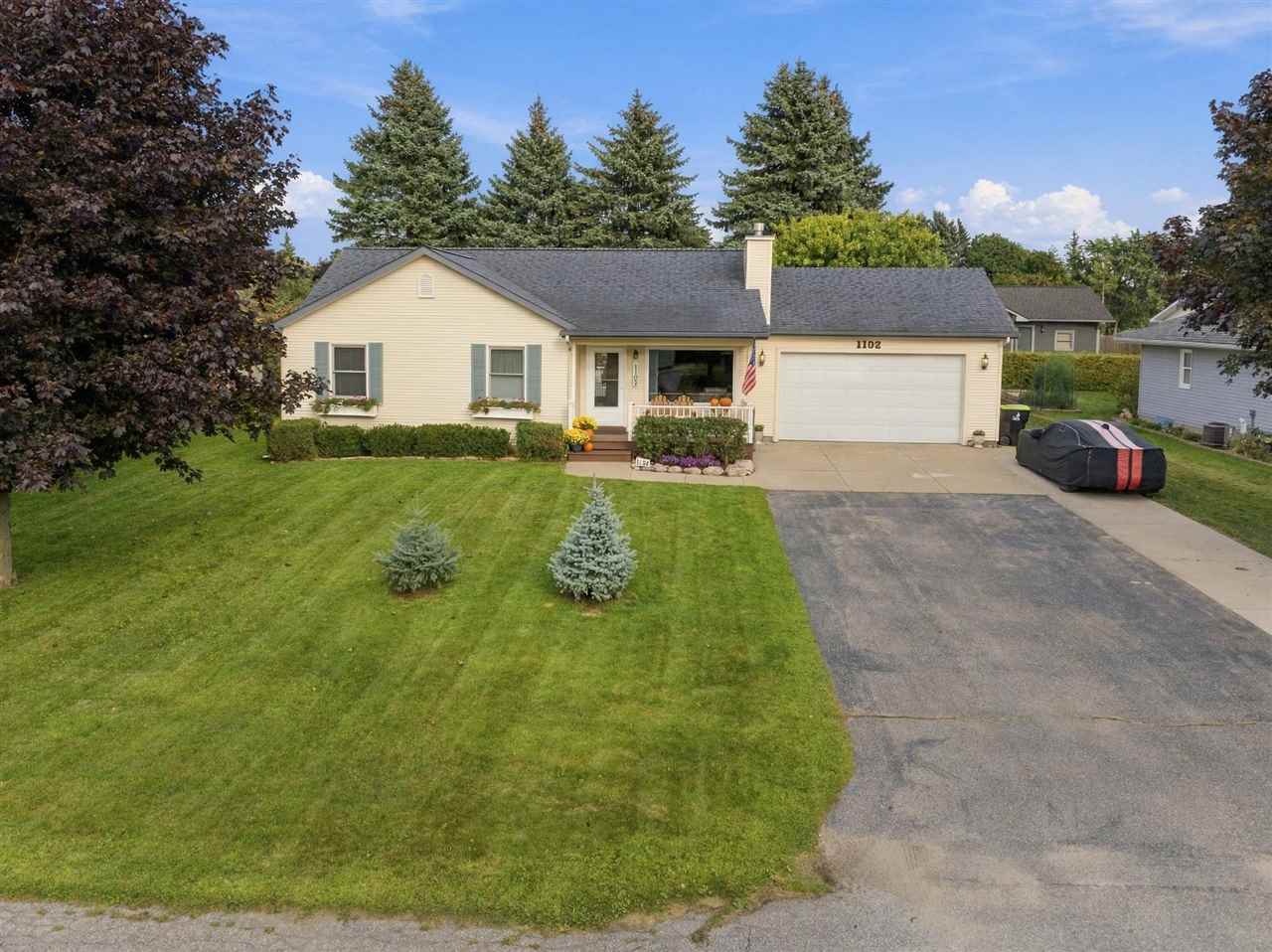 1102 Charlo Street Charlevoix MI 49720