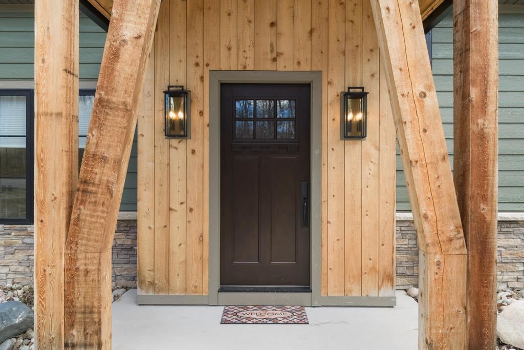 895 High Pines Trail Boyne City MI 49712