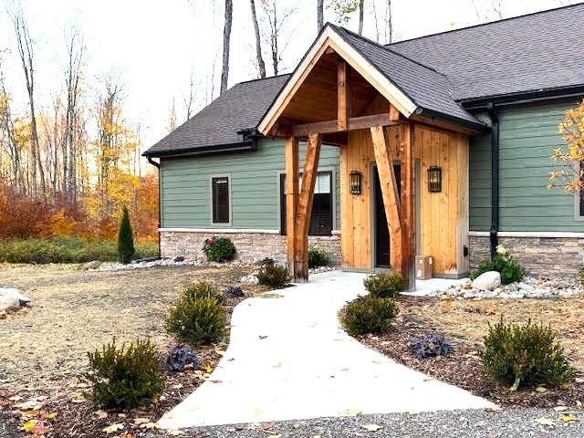 895 High Pines Trail Boyne City MI 49712