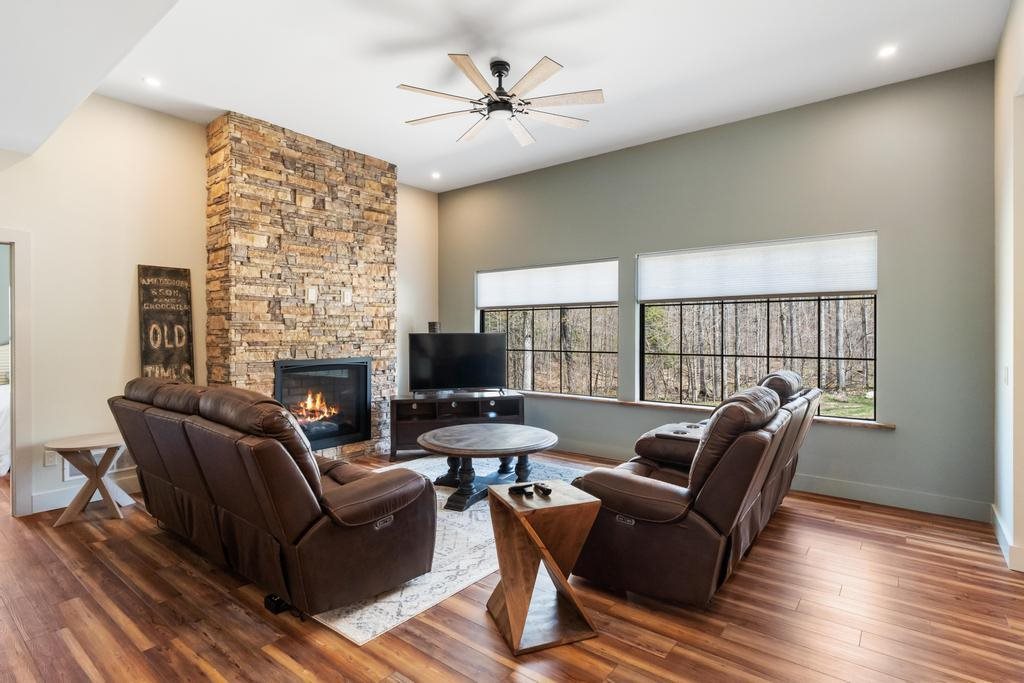 895 High Pines Trail Boyne City MI 49712