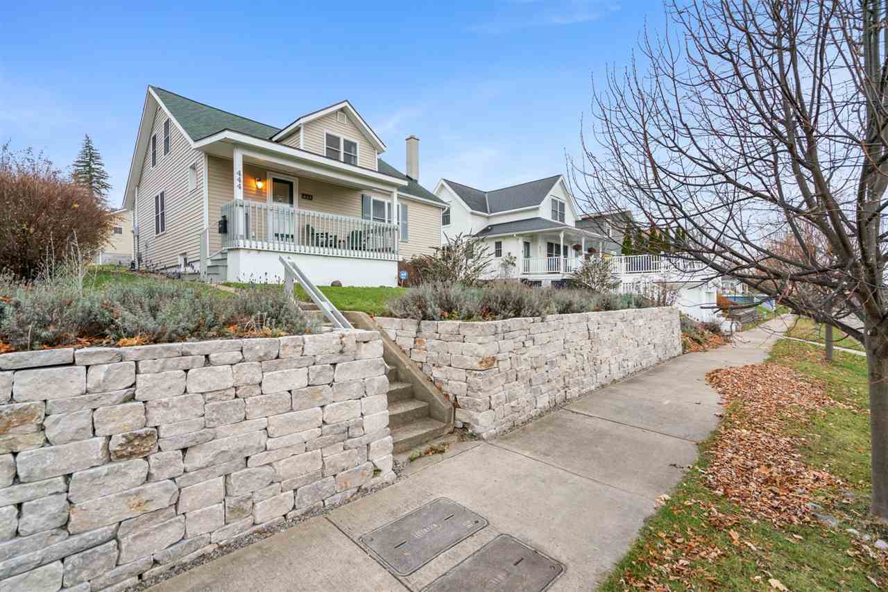 444 Grove Street Petoskey MI 49770