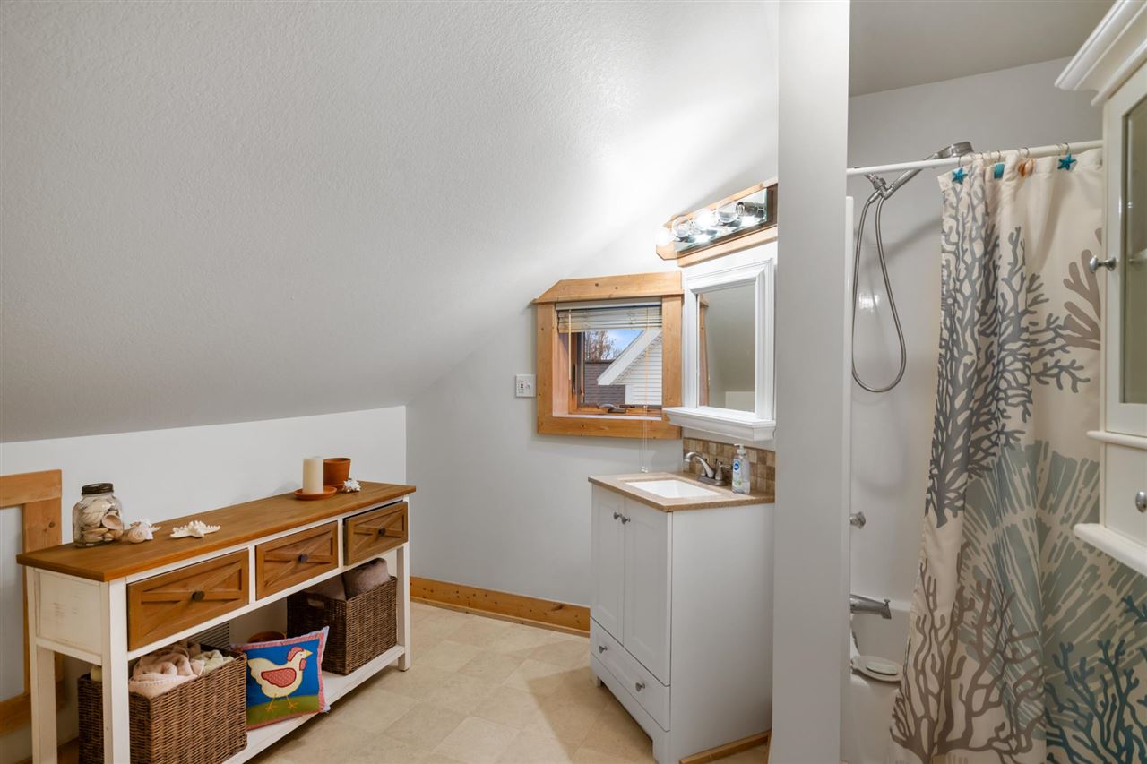 444 Grove Street Petoskey MI 49770