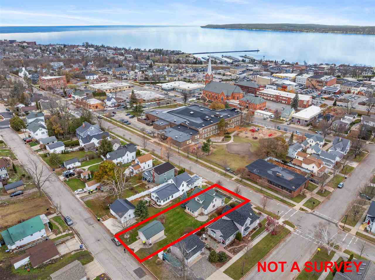 444 Grove Street Petoskey MI 49770