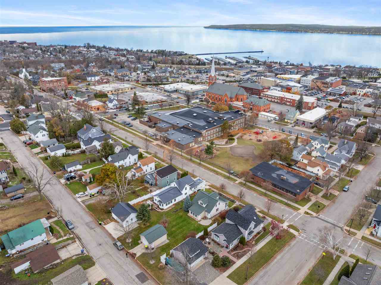 444 Grove Street Petoskey MI 49770