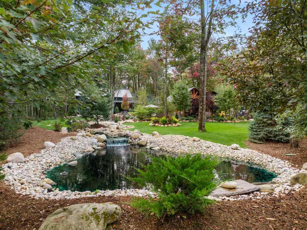 4978 Monarch Way Petoskey MI 49770-8113