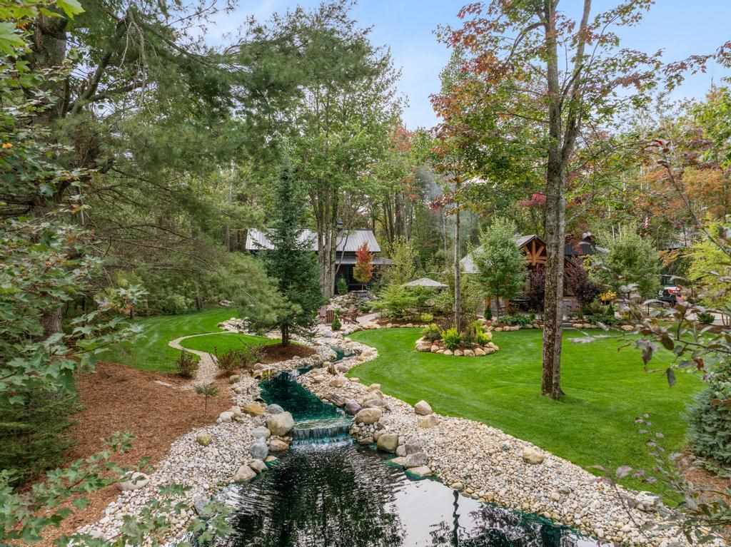 4978 Monarch Way Petoskey MI 49770-8113