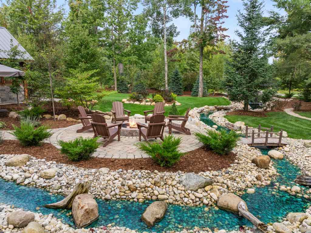 4978 Monarch Way Petoskey MI 49770-8113