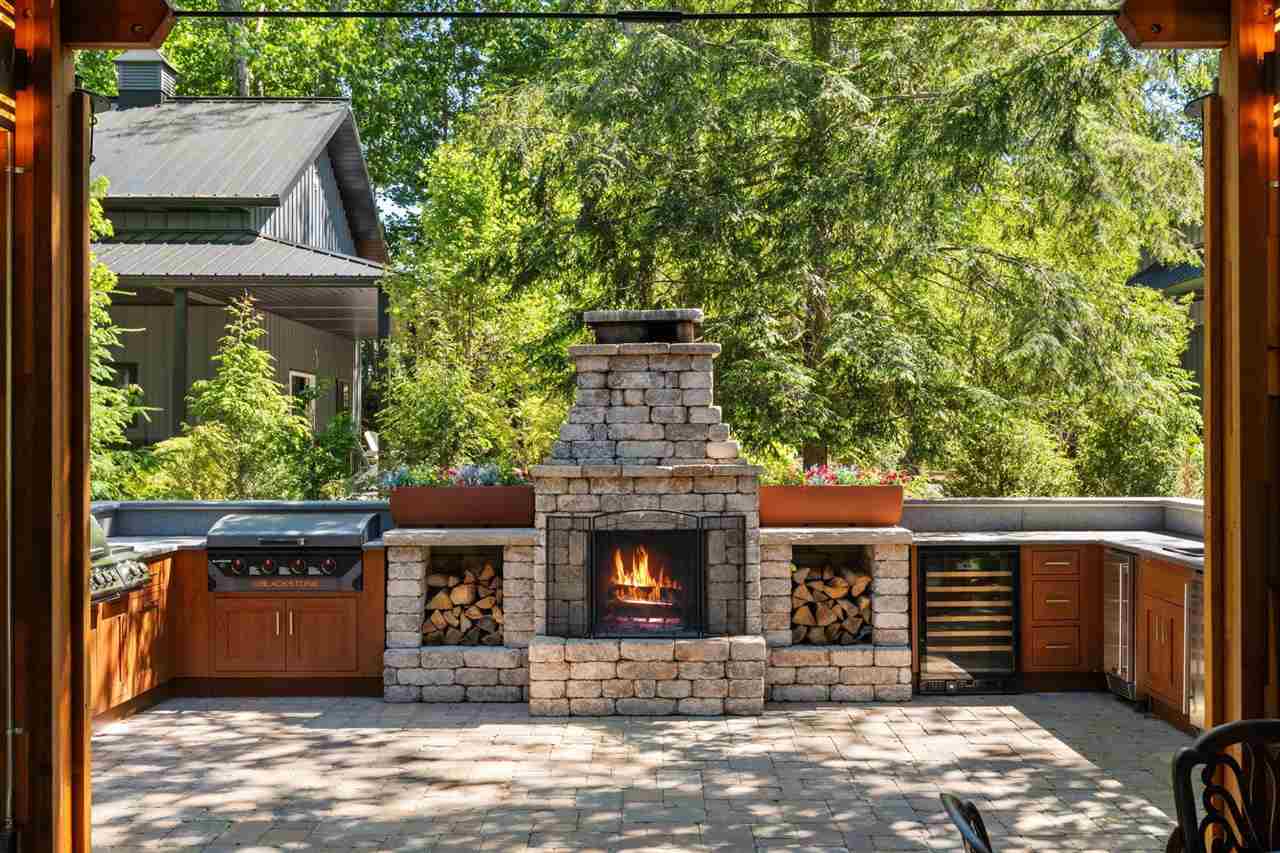 4978 Monarch Way Petoskey MI 49770-8113