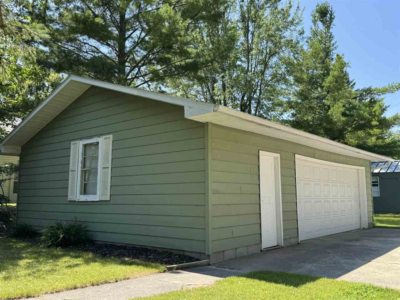 2120 N Black River Road Cheboygan MI 49721