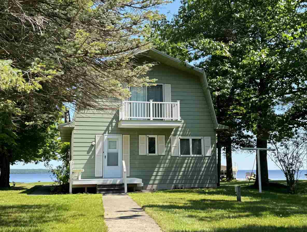 2120 N Black River Road Cheboygan MI 49721