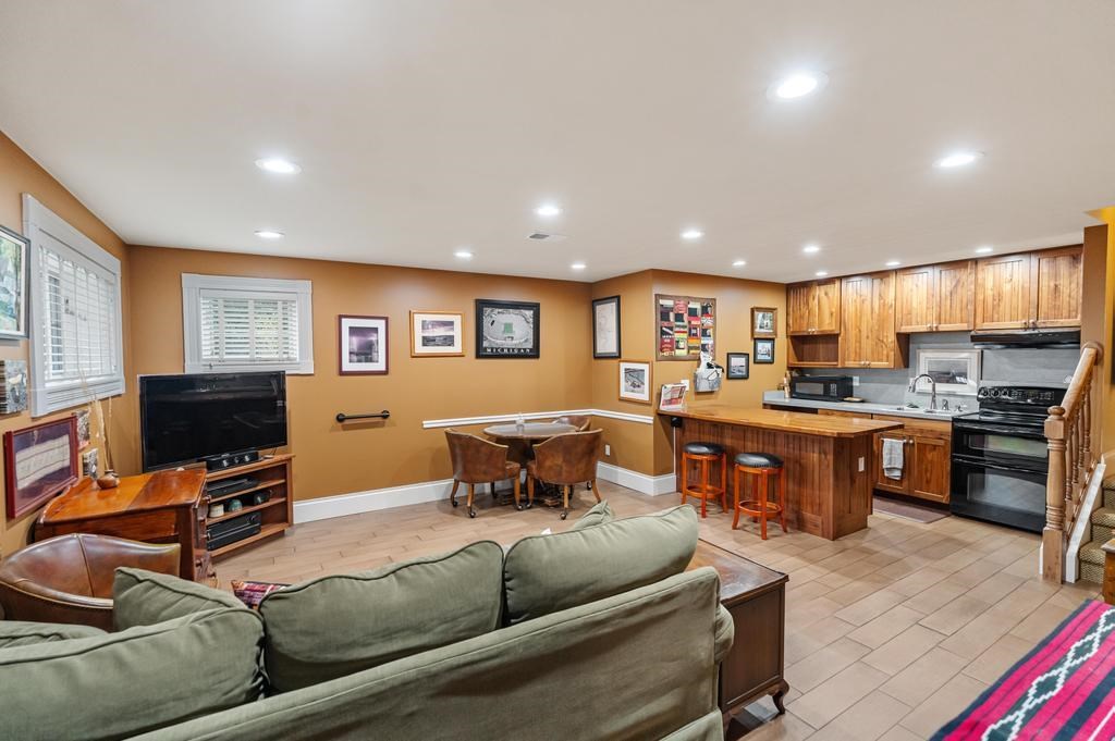 142 Balsam Lane Petoskey MI 49770