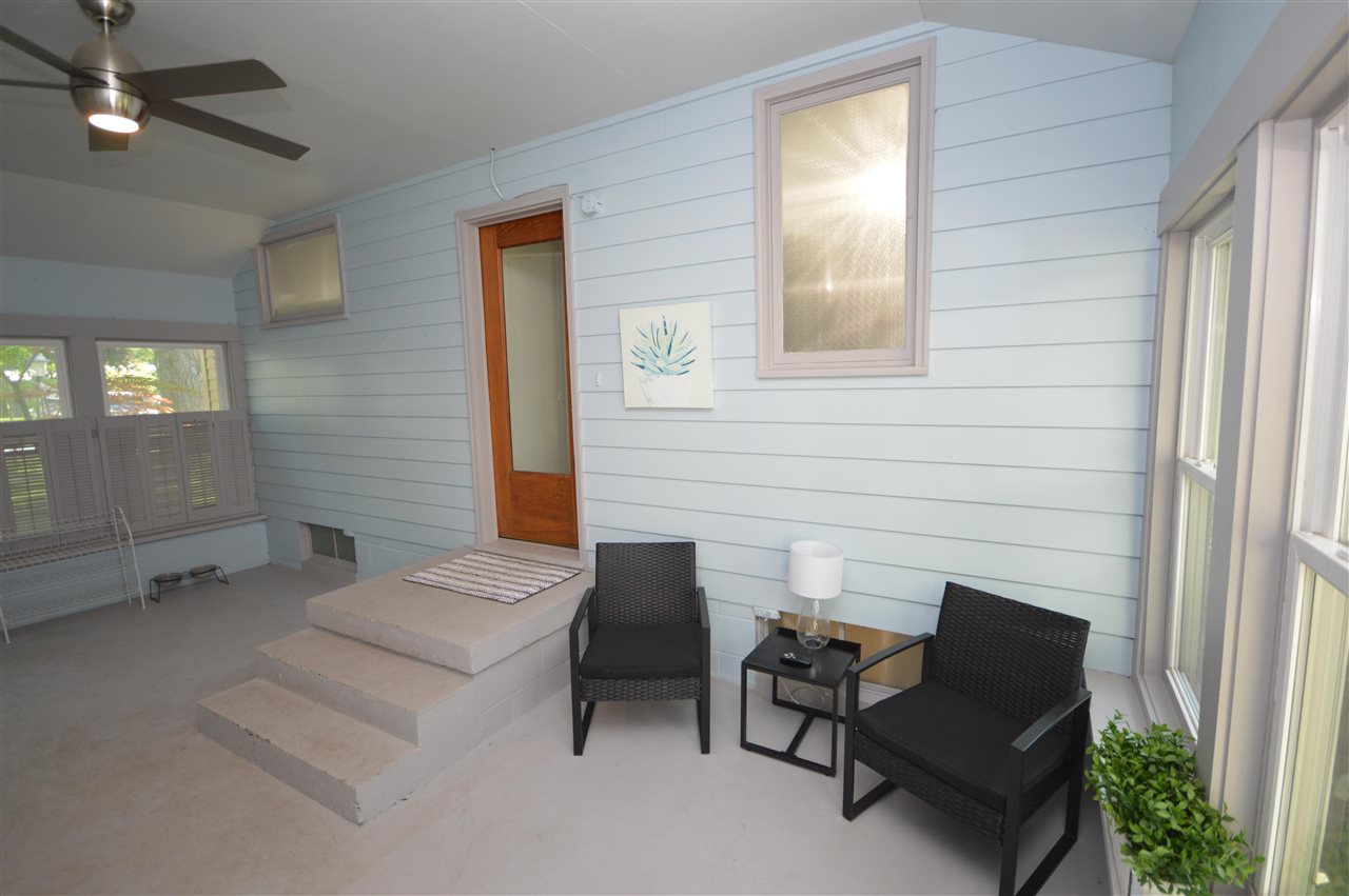 106 Oak Street Charlevoix MI 49720