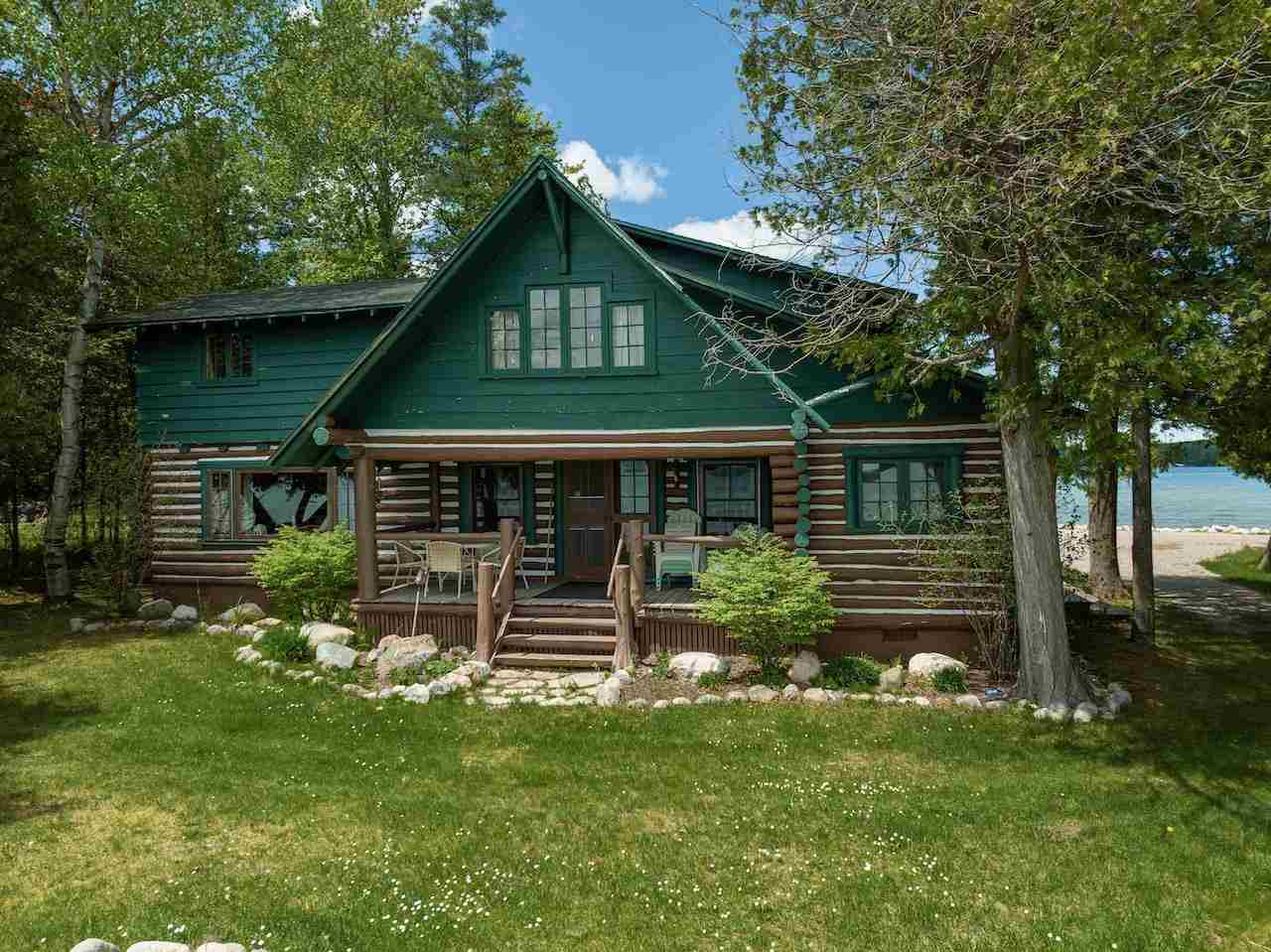 4265 Balsam Lane Boyne City MI 49712