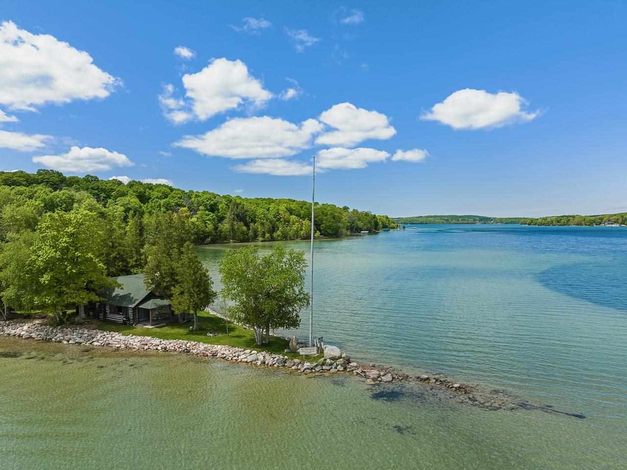 4265 Balsam Lane Boyne City MI 49712