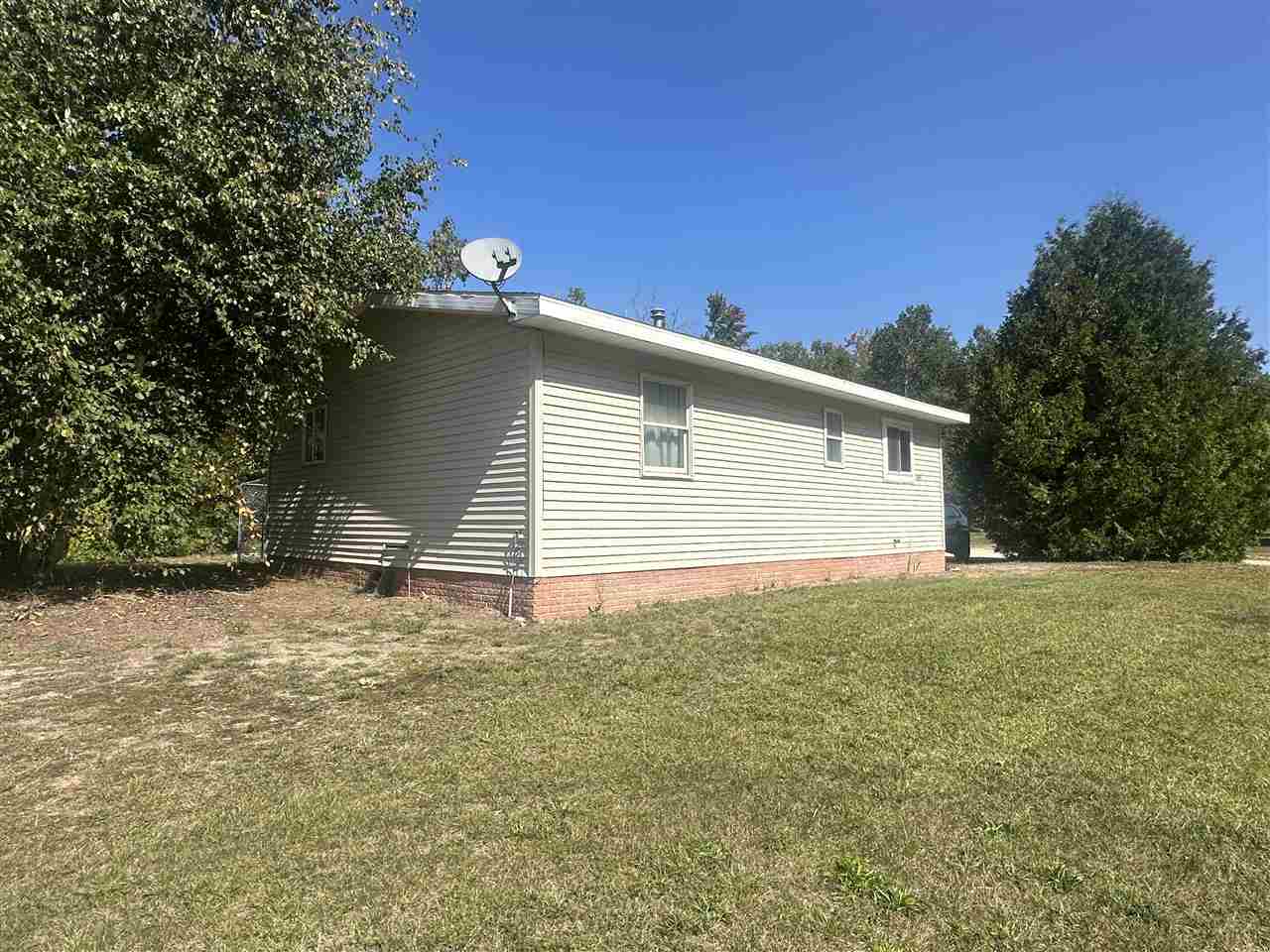 8849 Blumke Road Alanson MI 49706