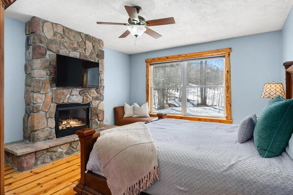 5592 Troon North Bellaire MI 49615
