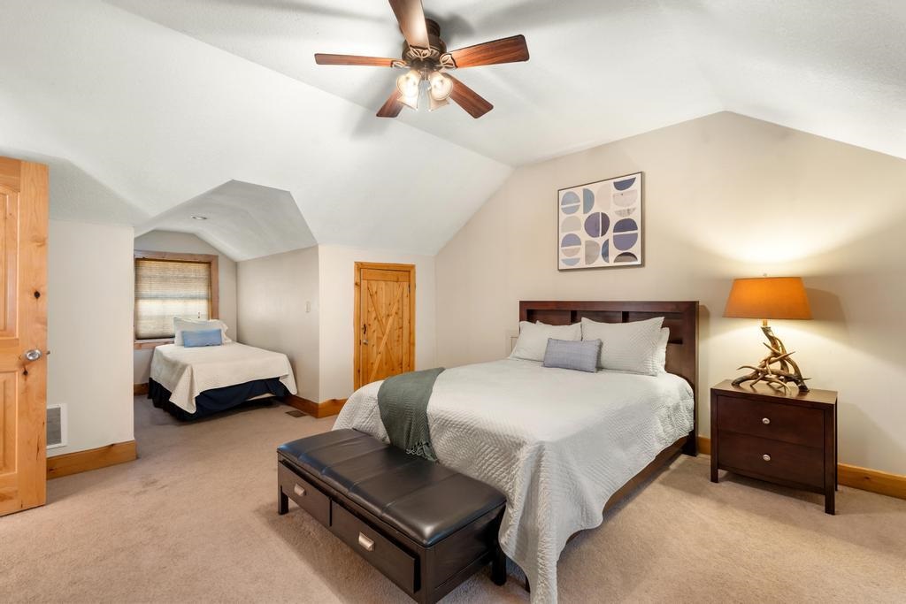 5592 Troon North Bellaire MI 49615