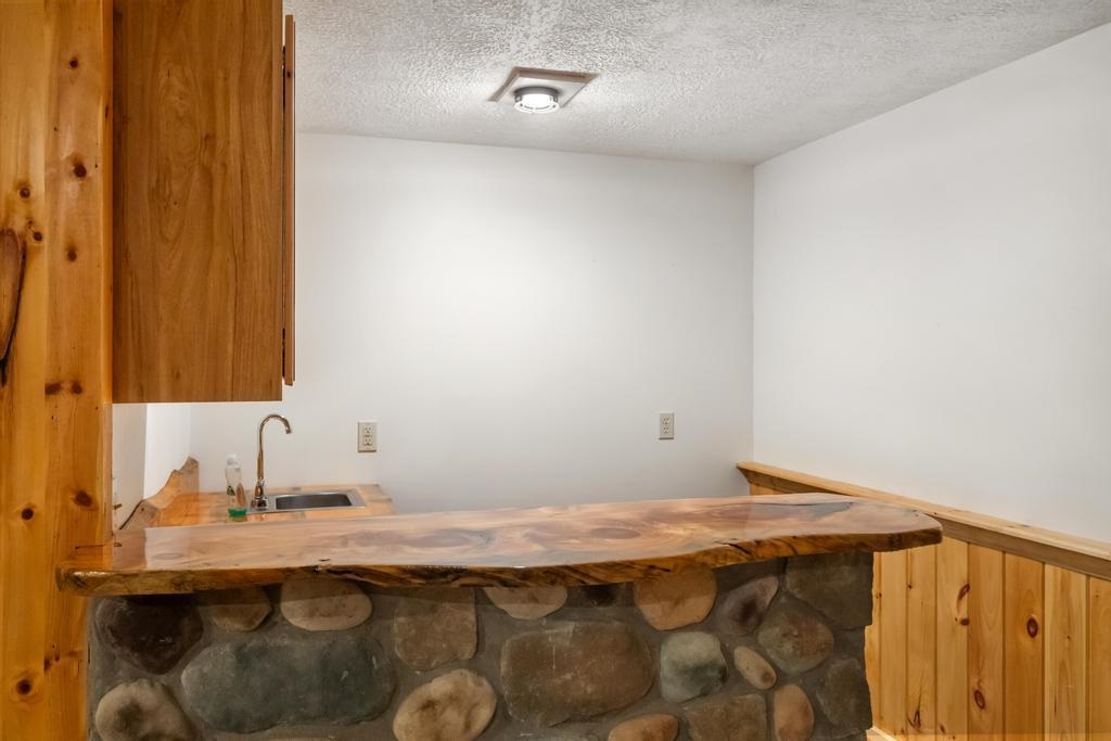 5592 Troon North Bellaire MI 49615