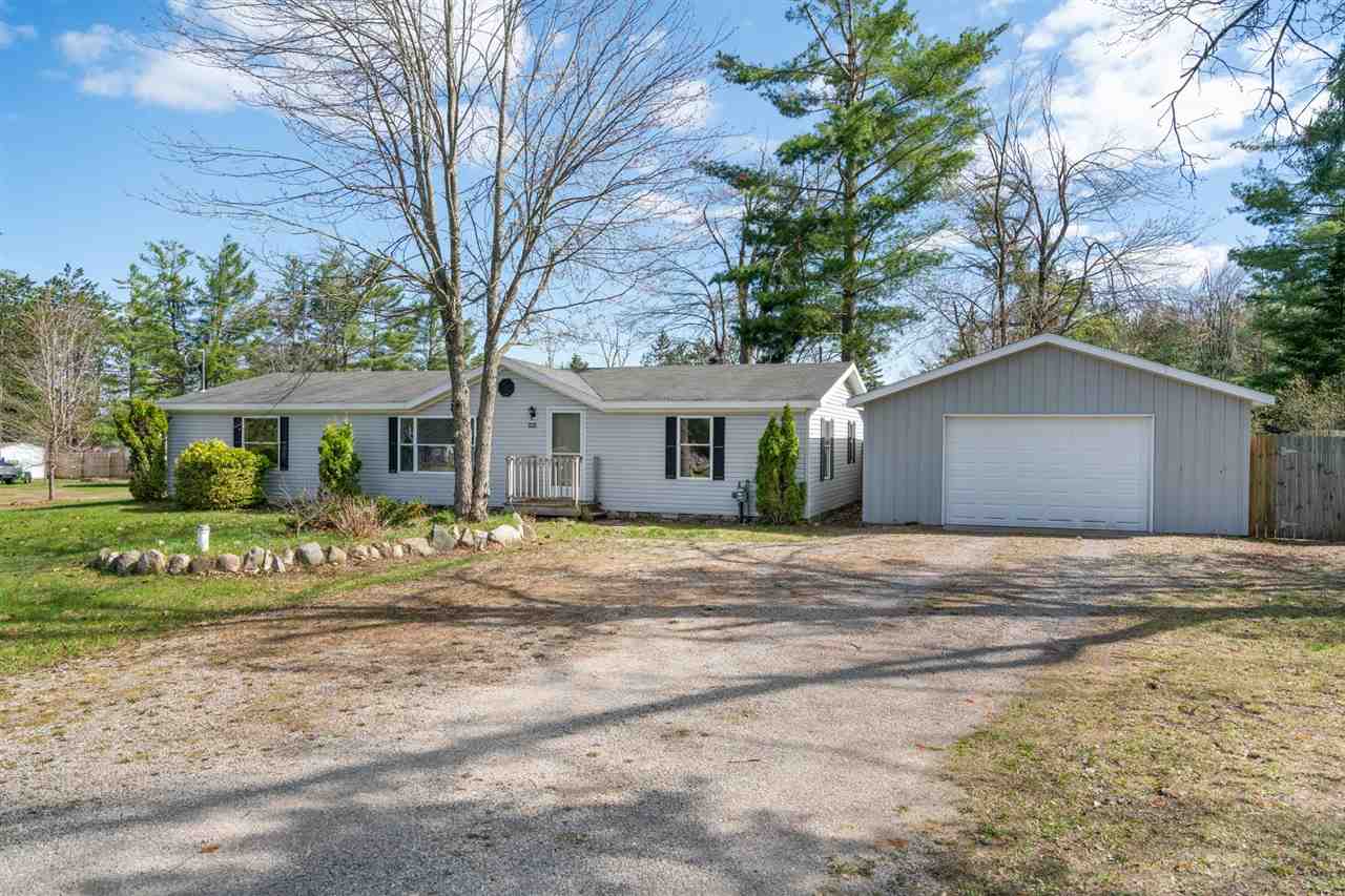 5898 Valley Road Alanson MI 49706