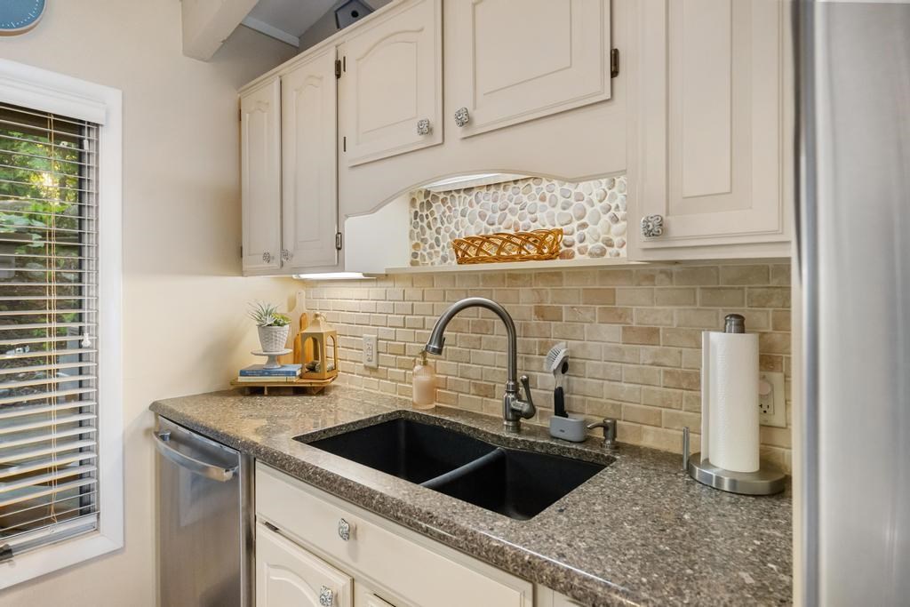 3340 S Lake Shore Drive Harbor Springs MI 49740