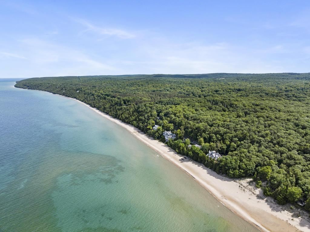 3340 S Lake Shore Drive Harbor Springs MI 49740
