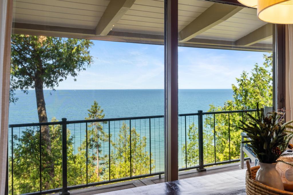 3340 S Lake Shore Drive Harbor Springs MI 49740